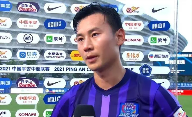李松益具备攻守平衡的技术特点
